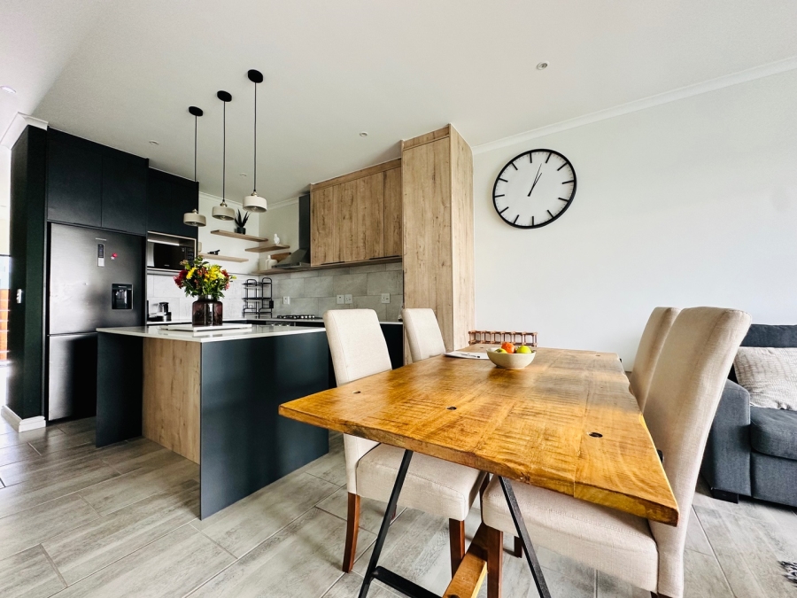 3 Bedroom Property for Sale in Sandown Western Cape